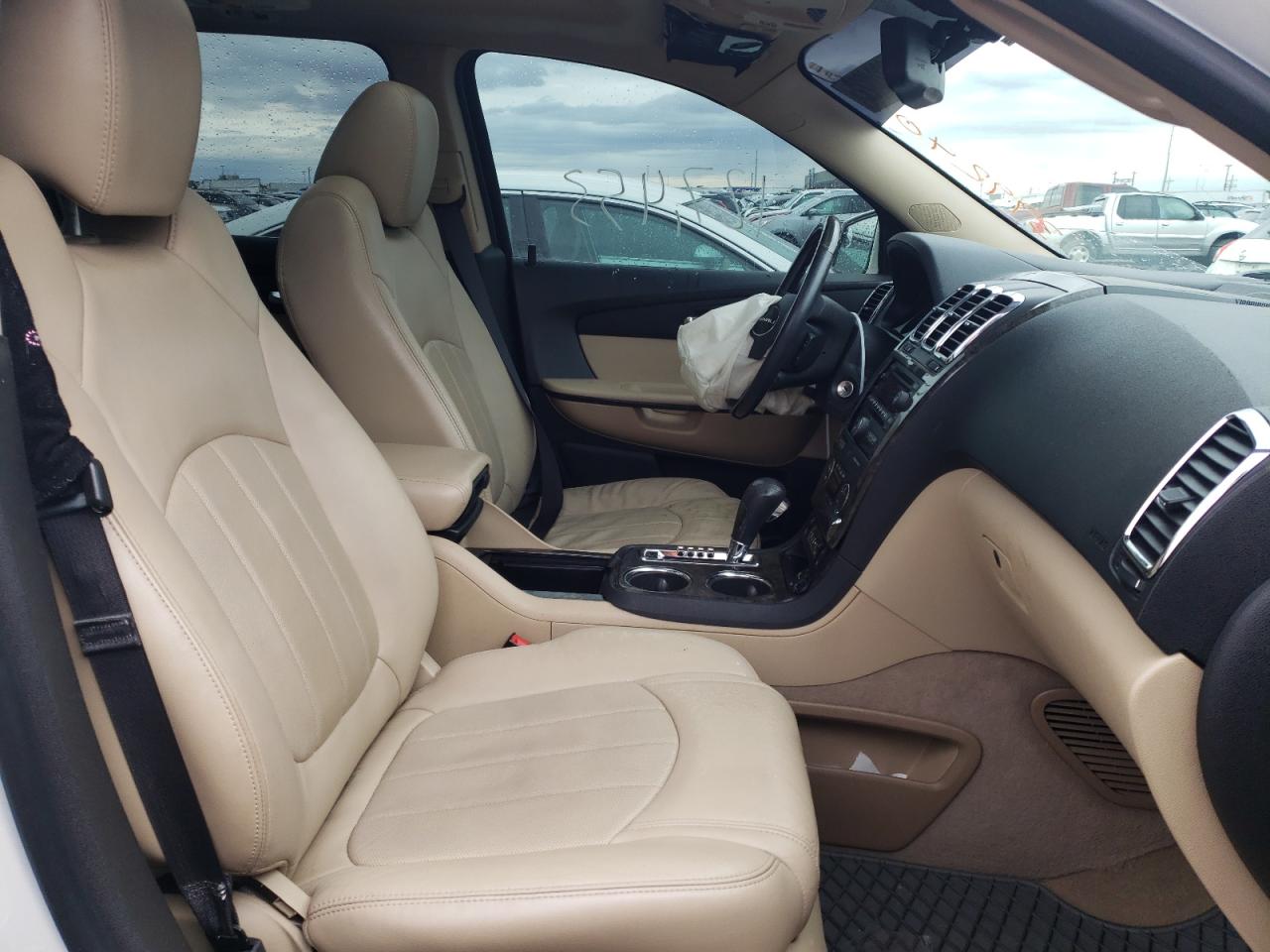 Photo 5 from auction – 2012 GMC ACADIA DEN with VIN 1GKKVTED2CJ328434