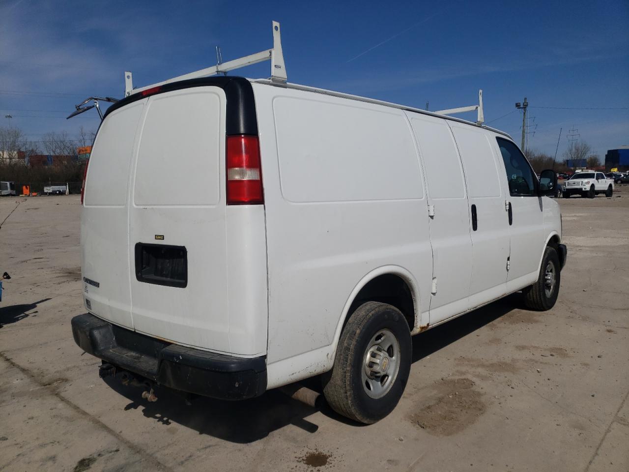 Photo 4 from auction – 2013 CHEVROLET EXPRESS G2 with VIN 1GCWGFCAXD1128596