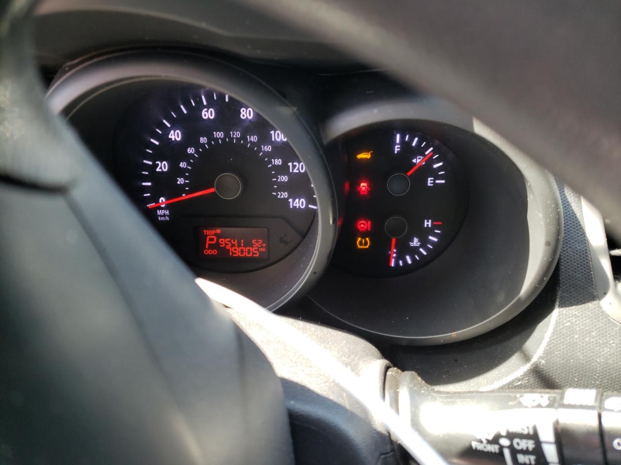 Photo 8 from auction – 2013 KIA SOUL with VIN KNDJT2A58D7764872