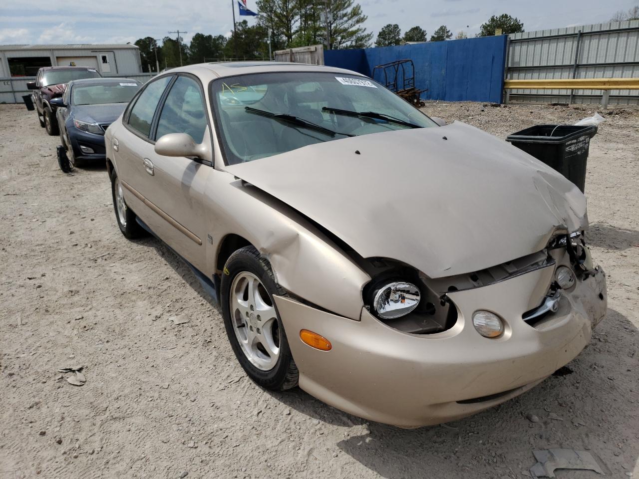 FORD TAURUS SE 1999 with VIN 1FAFP53S3XA239262 - Photo from auction