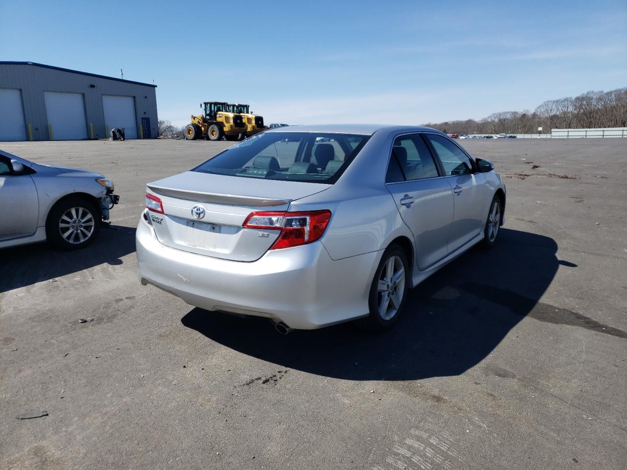 Photo 4 from auction – 2012 TOYOTA CAMRY BASE with VIN 4T1BF1FK7CU110252