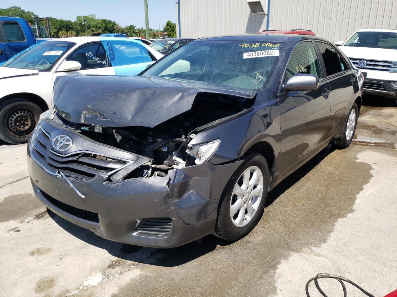 Photo 2 from auction – 2011 TOYOTA CAMRY BASE with VIN 4T1BF3EK6BU182992