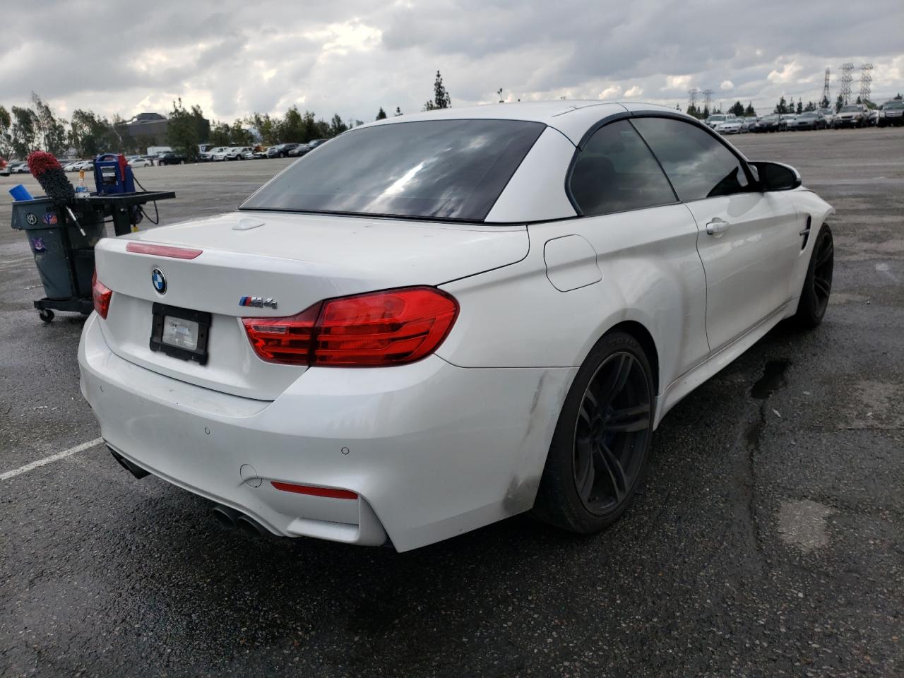 Photo 4 from auction – 2016 BMW M4 with VIN WBS3U9C55GP969526