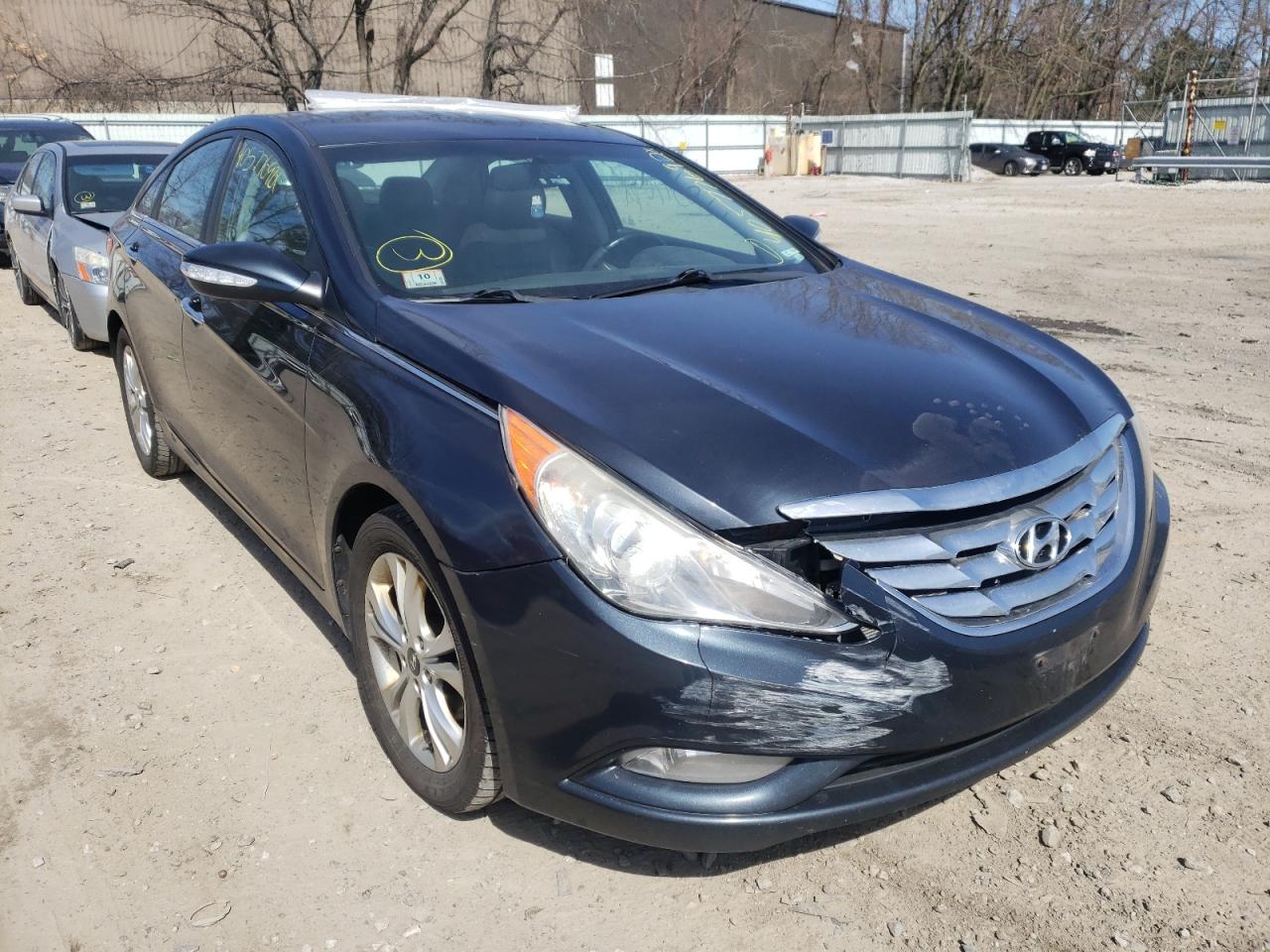 Photo 9 from auction – 2011 HYUNDAI SONATA SE with VIN 5NPEC4AC9BH139224