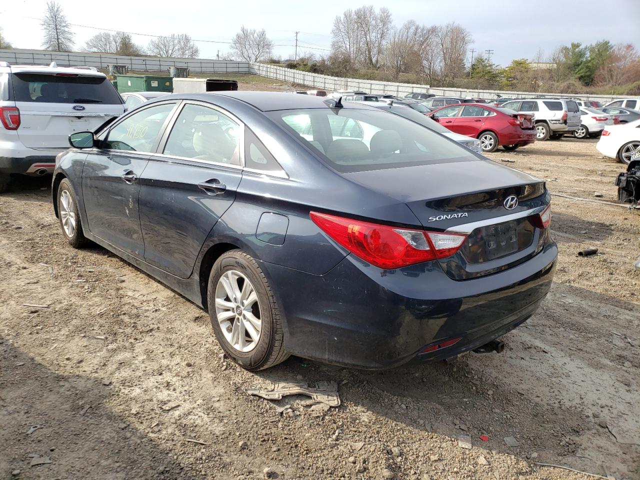 Photo 3 from auction – 2013 HYUNDAI SONATA GLS with VIN 5NPEB4AC5DH684827