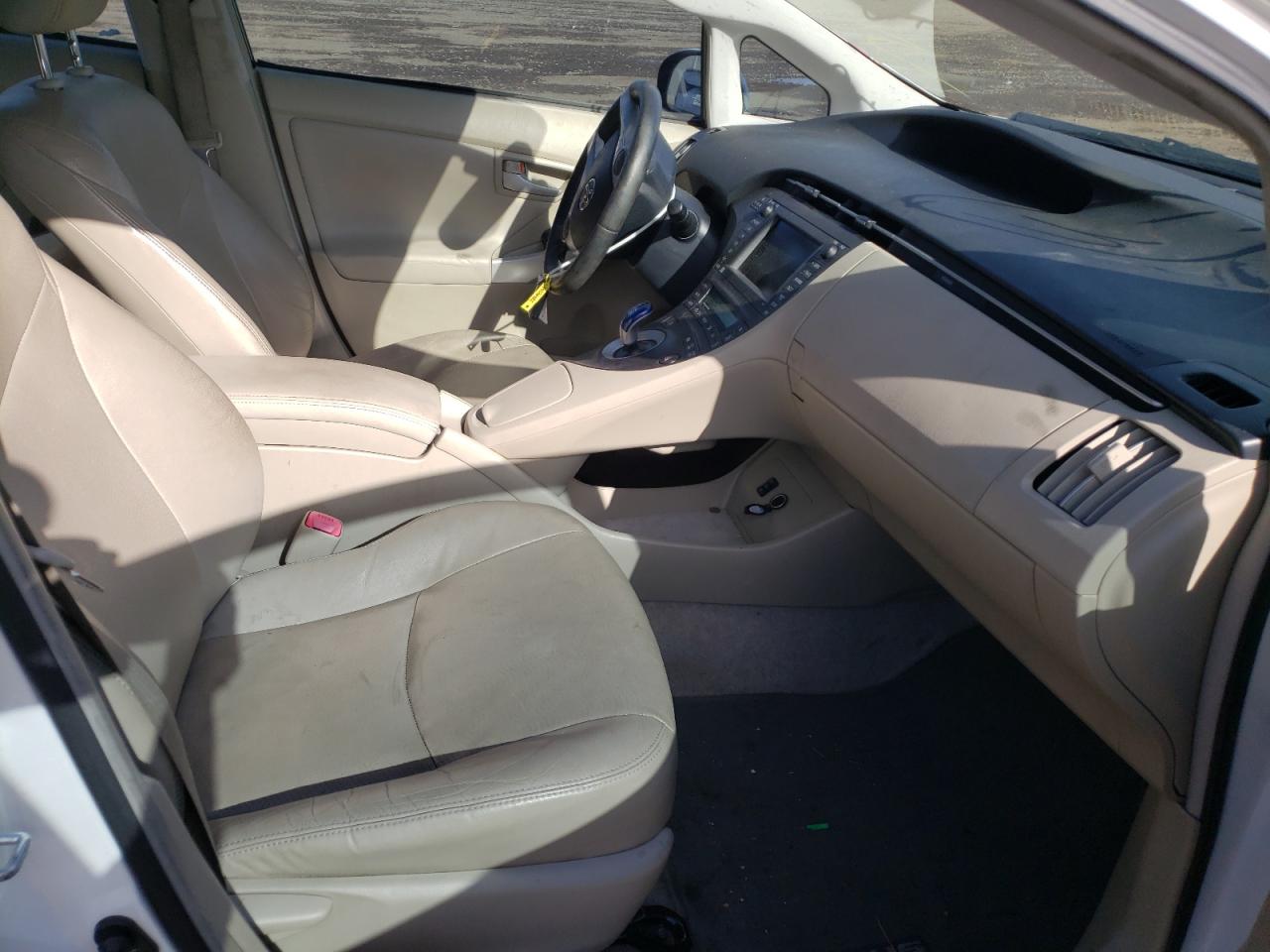 Photo 5 from auction – 2010 TOYOTA PRIUS with VIN JTDKN3DU8A0074728