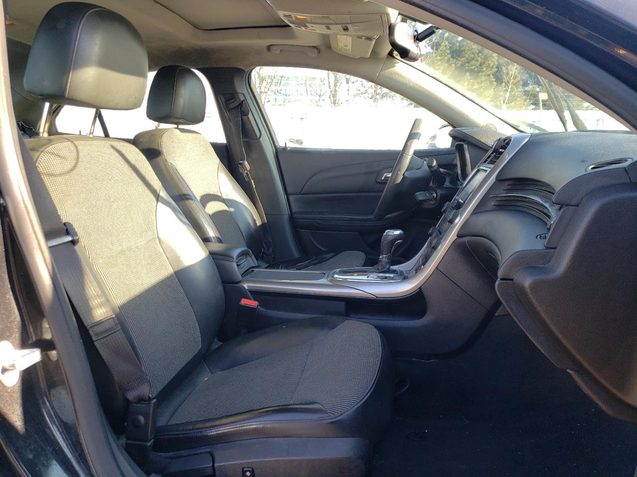 Photo 5 from auction – 2013 CHEVROLET MALIBU 1LT with VIN 1G11C5SA7DF315534