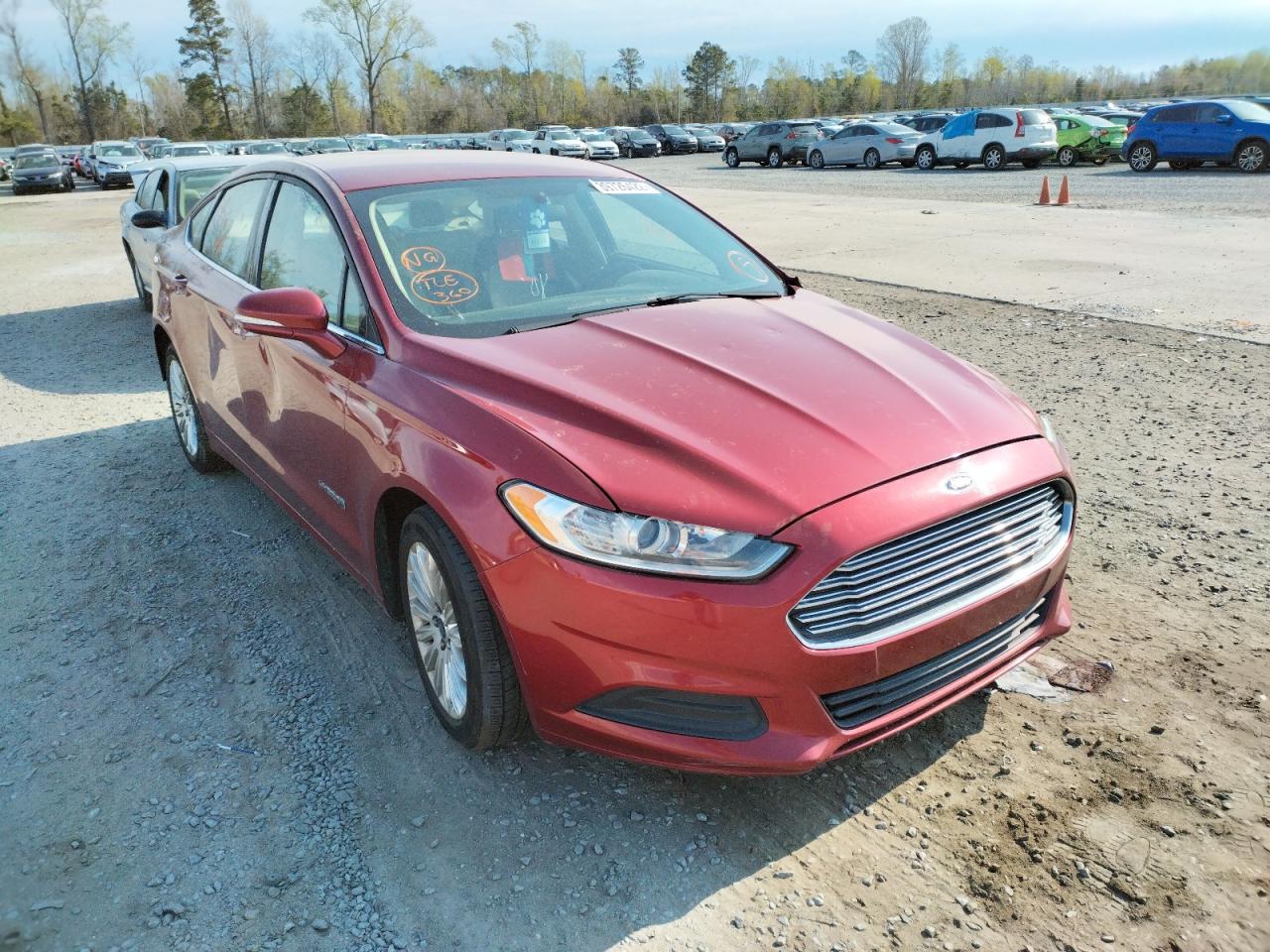 FORD FUSION SE 2014 with VIN 3FA6P0LU6ER173376 - Photo from auction