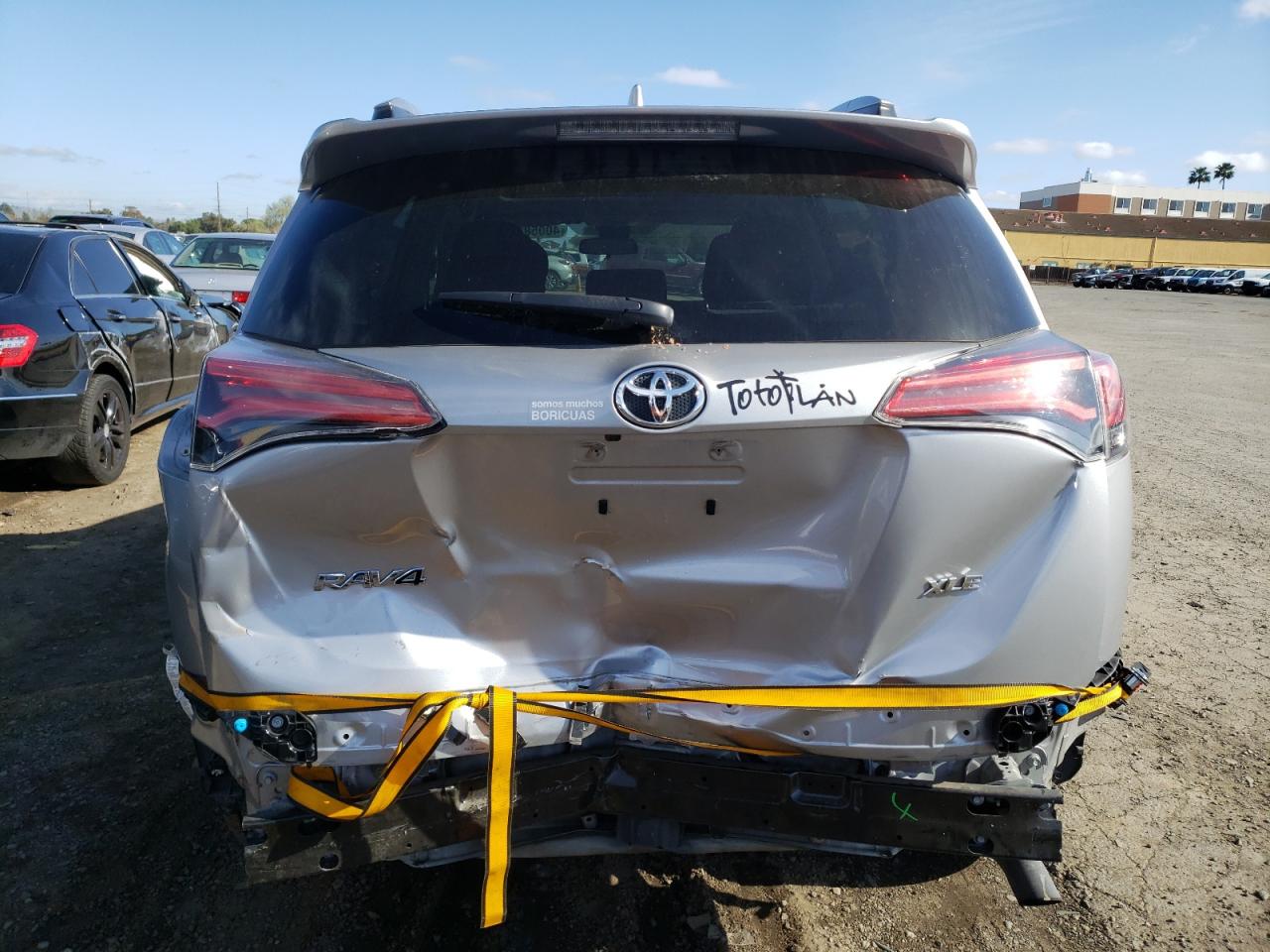 Photo 9 from auction – 2017 TOYOTA RAV4 XLE with VIN 2T3WFREV4HW373504