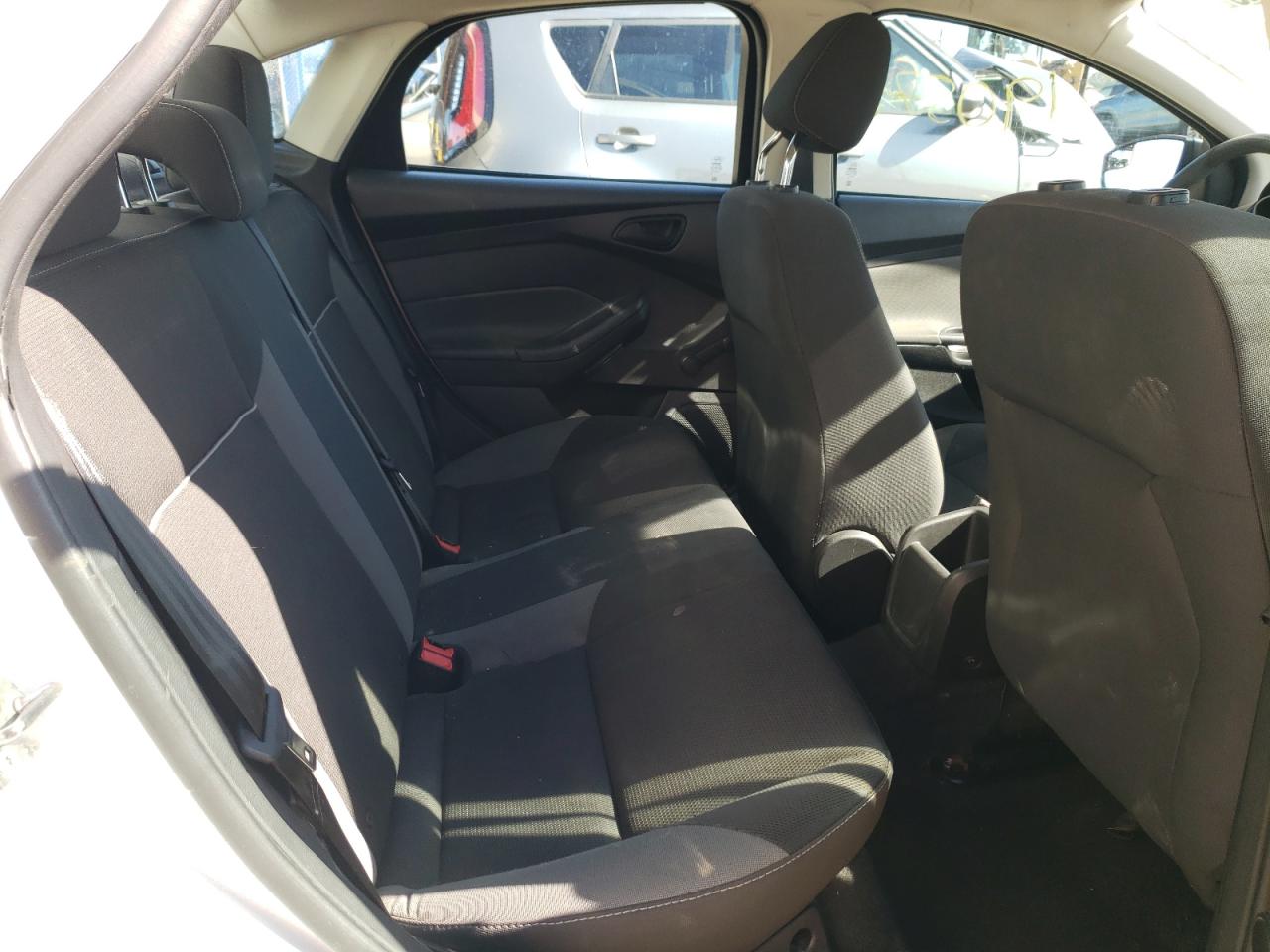 Photo 6 from auction – 2013 FORD FOCUS S with VIN 1FADP3E23DL352315