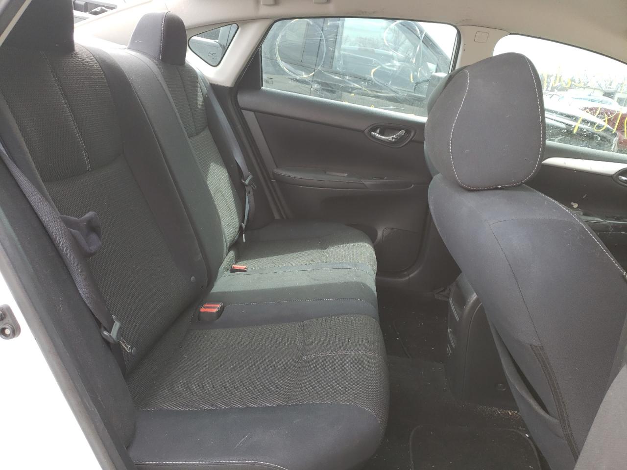 Photo 6 from auction – 2017 NISSAN SENTRA S with VIN 3N1AB7AP6HY285035