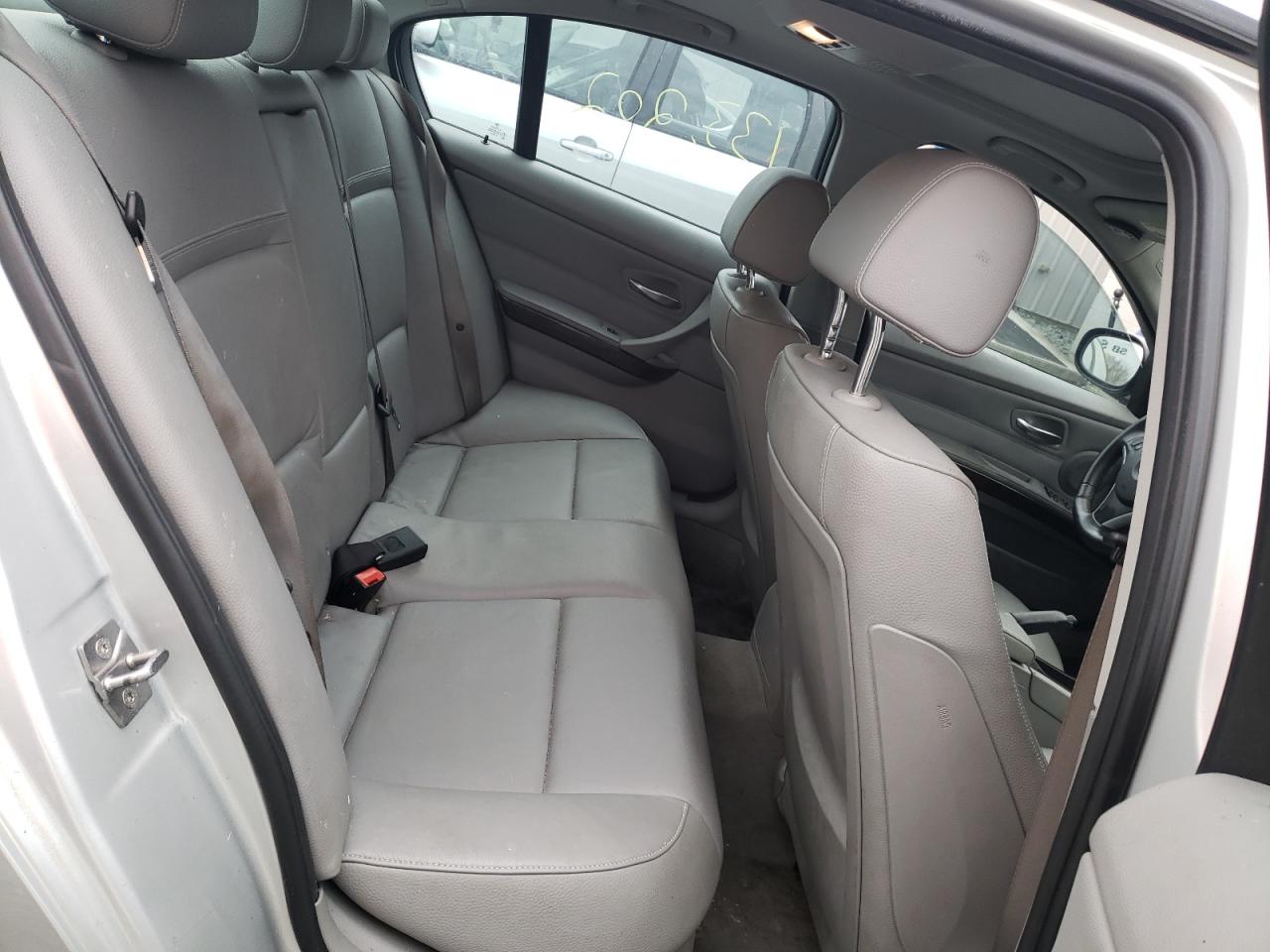 Photo 6 from auction – 2011 BMW 335 I with VIN WBAPM5C53BE576479