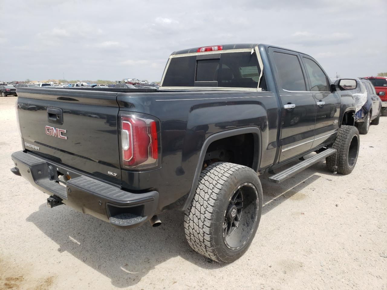 Photo 4 from auction – 2017 GMC SIERRA K15 with VIN 3GTU2NEC2HG401181
