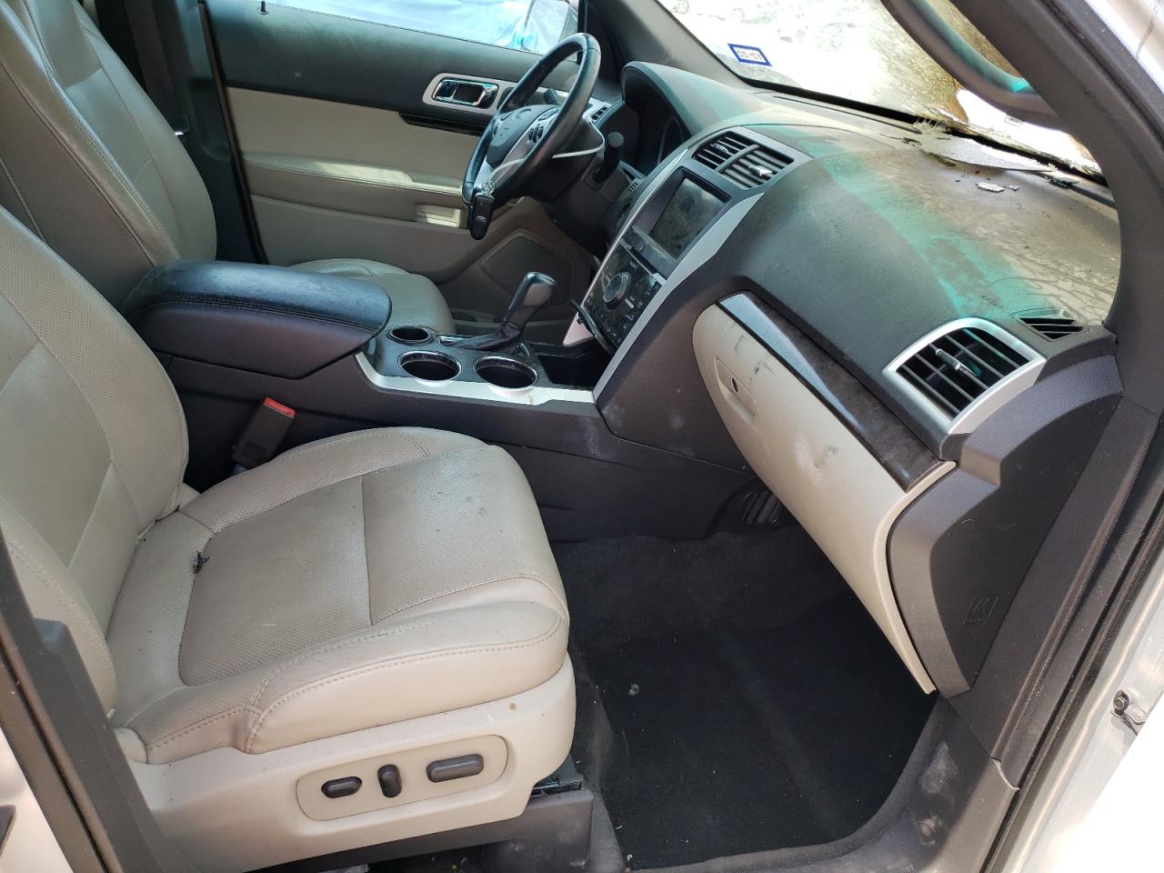 Photo 5 from auction – 2013 FORD EXPLORER L with VIN 1FM5K7F80DGA61458