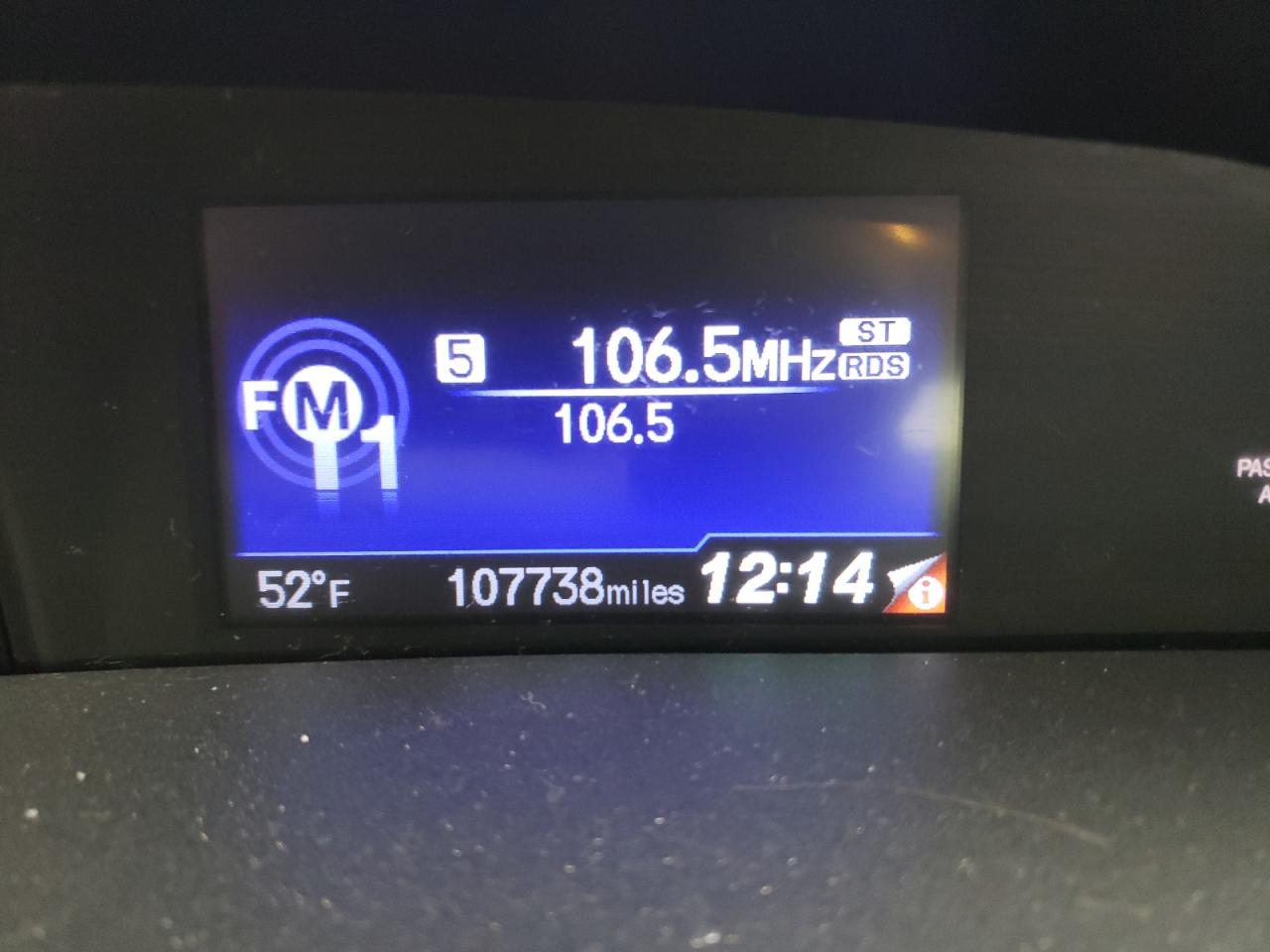Photo 8 from auction – 2014 HONDA CIVIC LX with VIN 19XFB2F57EE065591