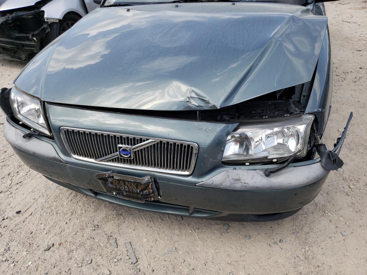 Photo 9 from auction – 2001 VOLVO S80 with VIN YV1TS94D811208156