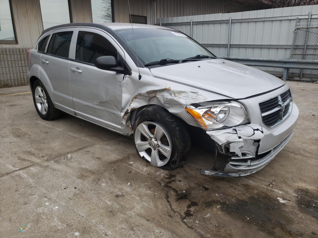 DODGE CALIBER SX 2010 with VIN 1B3CB4HA4AD647735 - Photo from auction