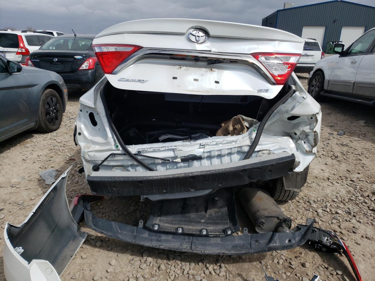 Photo 9 from auction – 2016 TOYOTA CAMRY LE with VIN 4T1BF1FK8GU219809