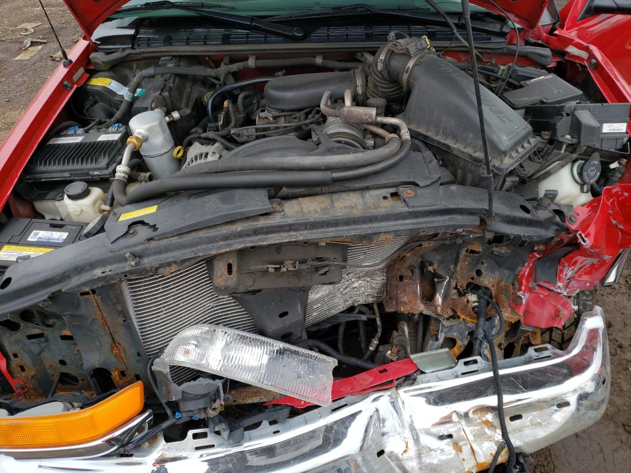 صورة رقم 7 من المزاد - 1998 CHEVROLET BLAZER مع VIN 1GNCS13W7W2160295