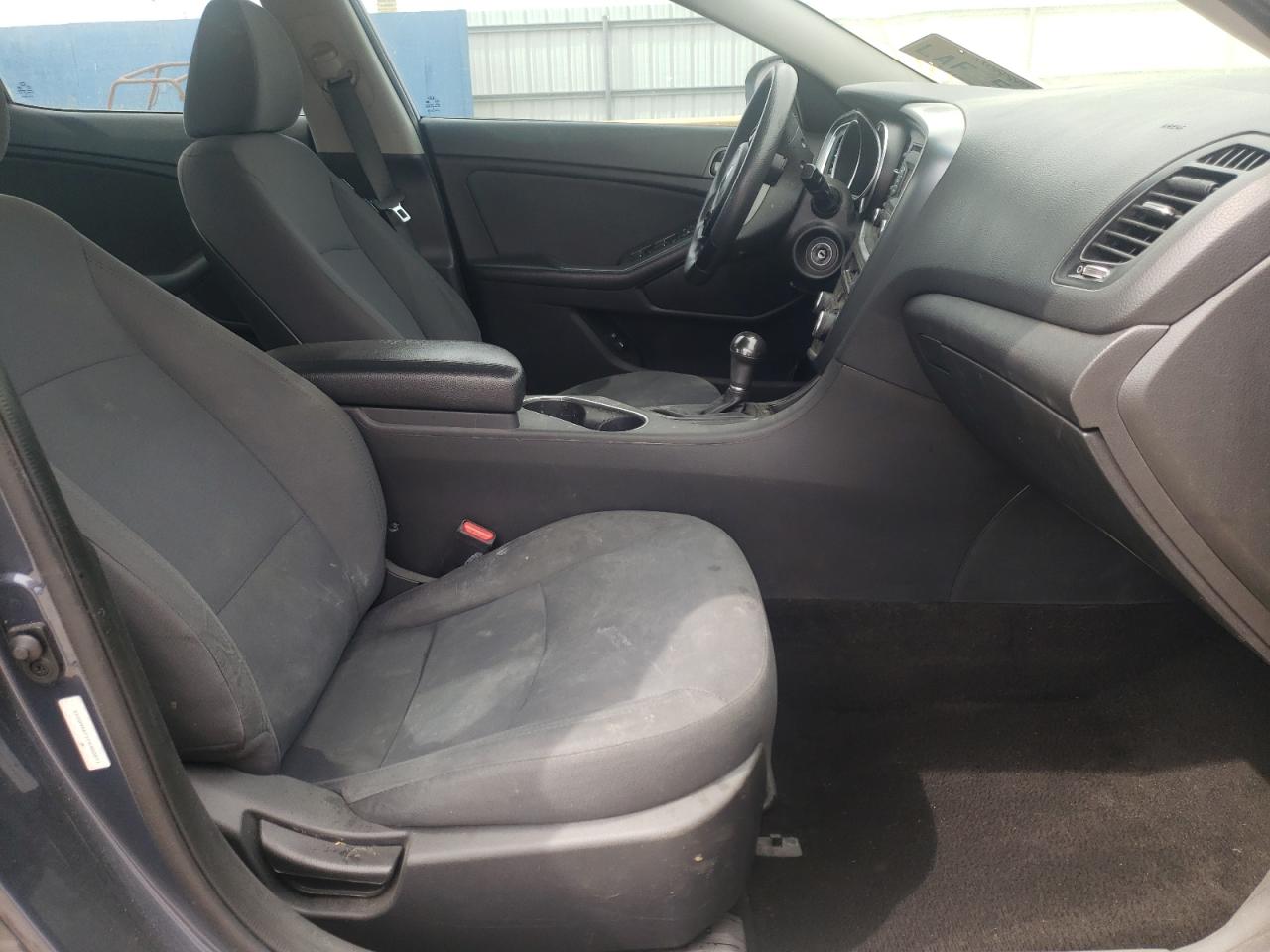 Photo 5 from auction – 2015 KIA OPTIMA LX with VIN 5XXGM4A71FG480871