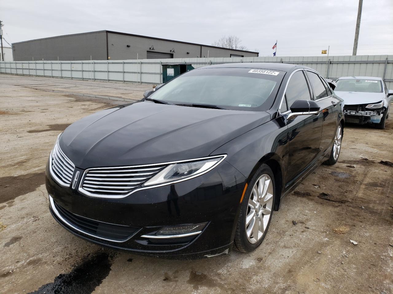 Photo 2 from auction – 2016 LINCOLN MKZ with VIN 3LN6L2J97GR605715