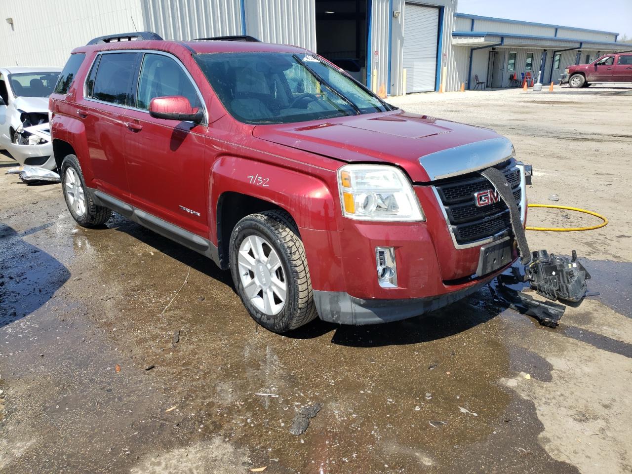 GMC TERRAIN SL 2012 with VIN 2GKALUEK3C6342748 - Photo from auction