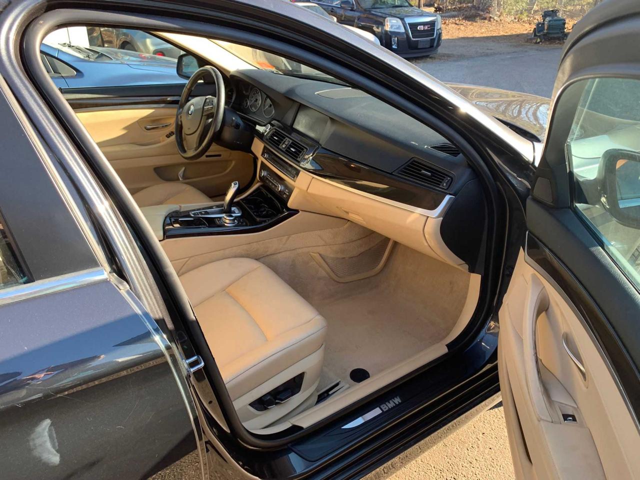 Photo 5 from auction – 2012 BMW 535 XI with VIN WBAFU7C56CDU59588