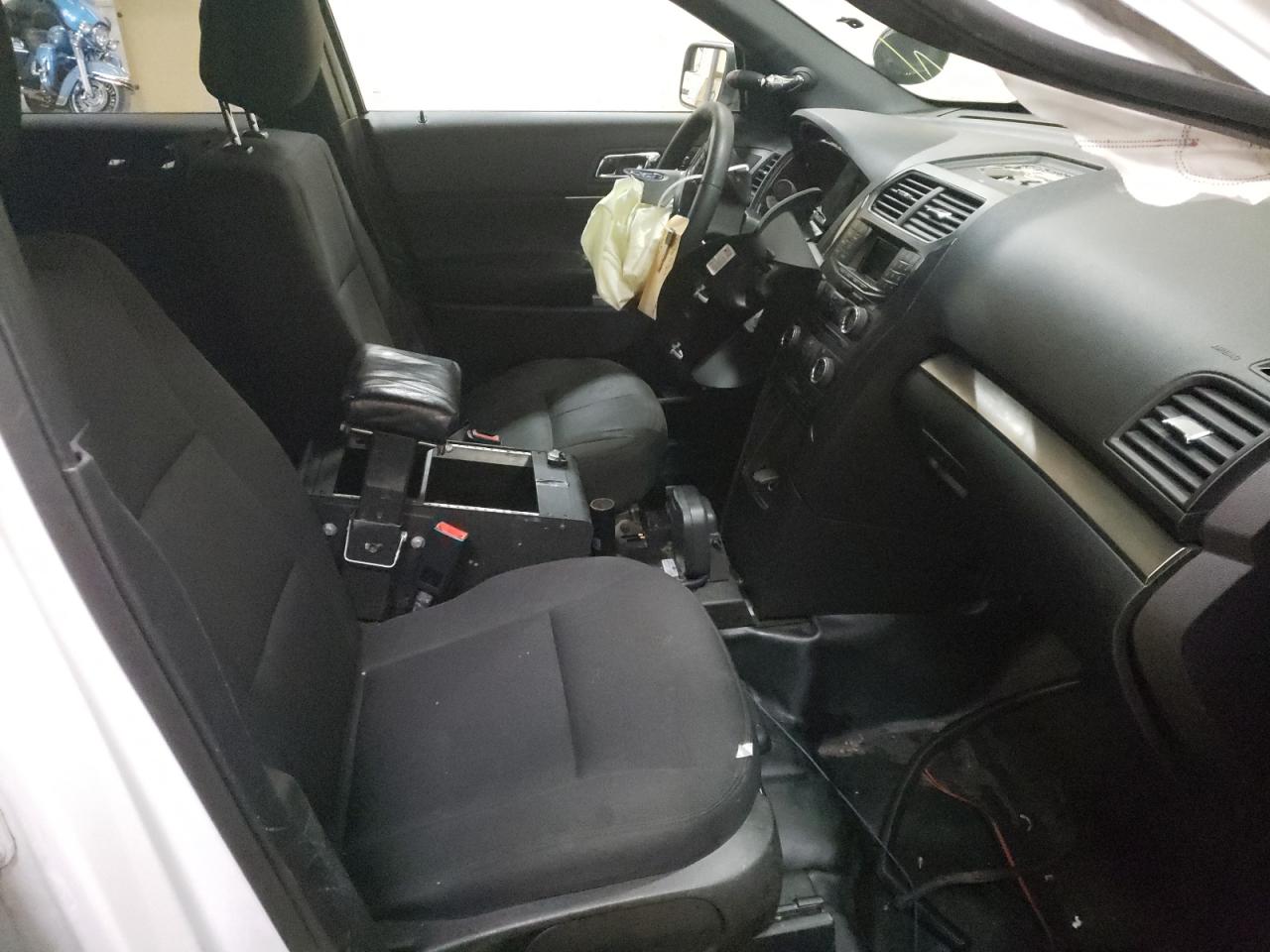 Zdjęcie 5 z aukcji – 2018 FORD EXPLORER P z VIN 1FM5K8AR9JGA04855