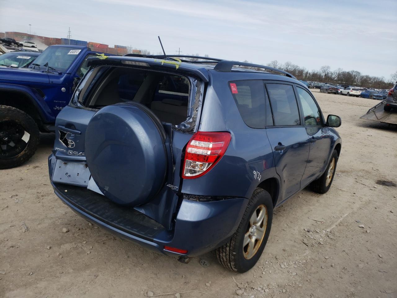 Photo 4 from auction – 2010 TOYOTA RAV4 with VIN 2T3BF4DV3AW077687