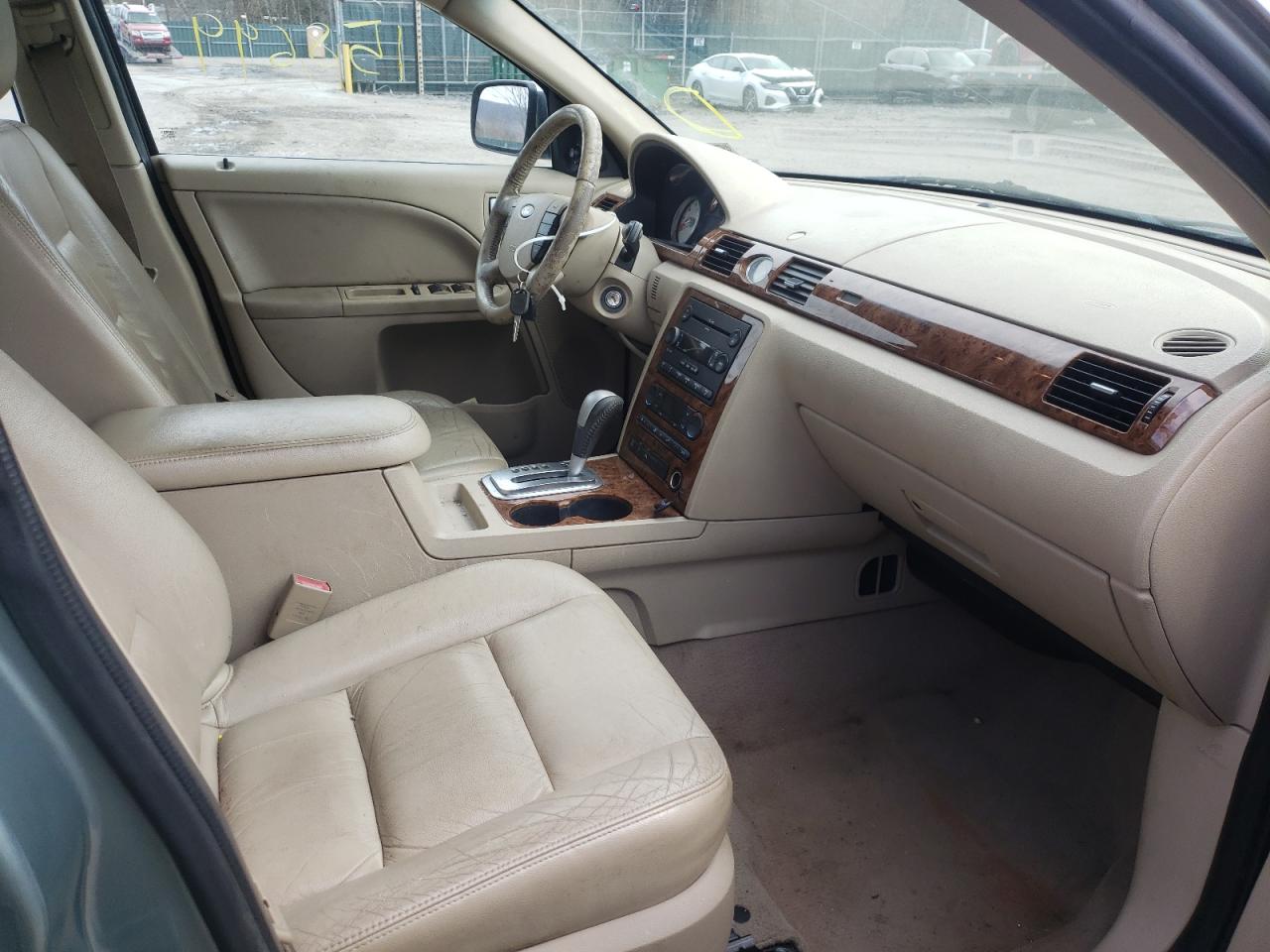 Photo 5 from auction – 2005 FORD FIVE HUNDR with VIN 1FAFP25105G101997