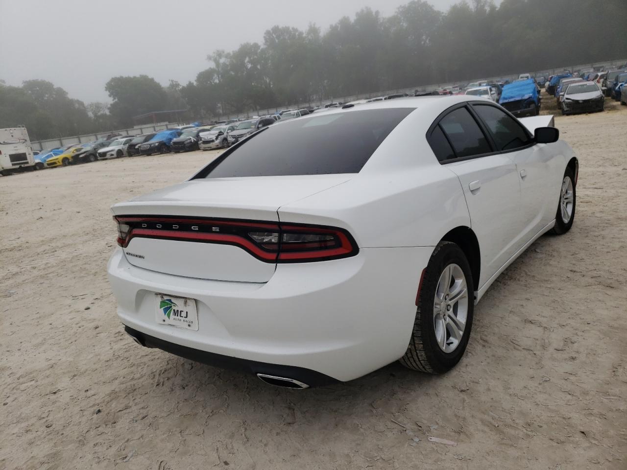 Photo 4 from auction – 2015 DODGE CHARGER SE with VIN 2C3CDXBG7FH722353
