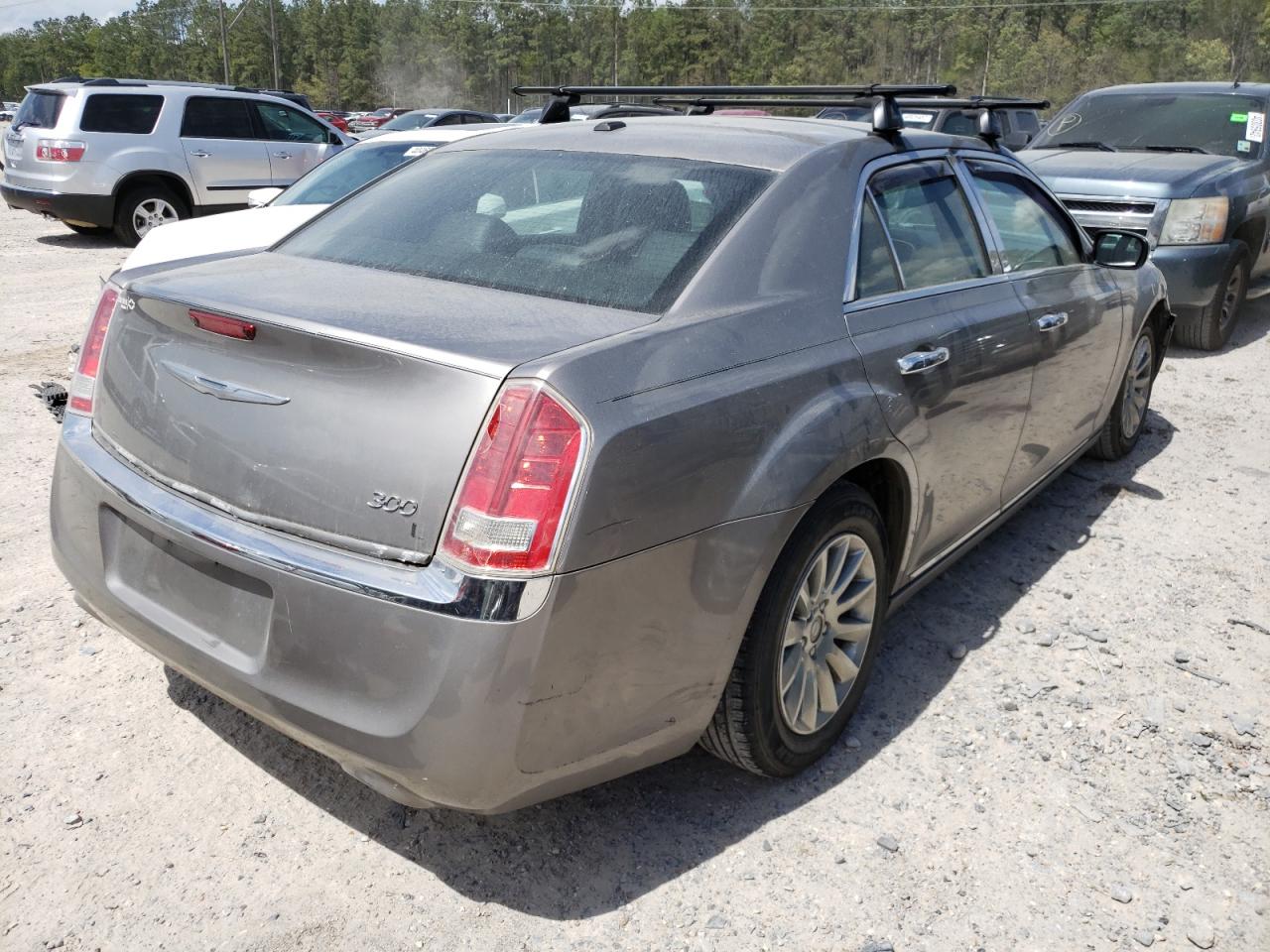 Photo 4 from auction – 2014 CHRYSLER 300 with VIN 2C3CCAAG4EH235319