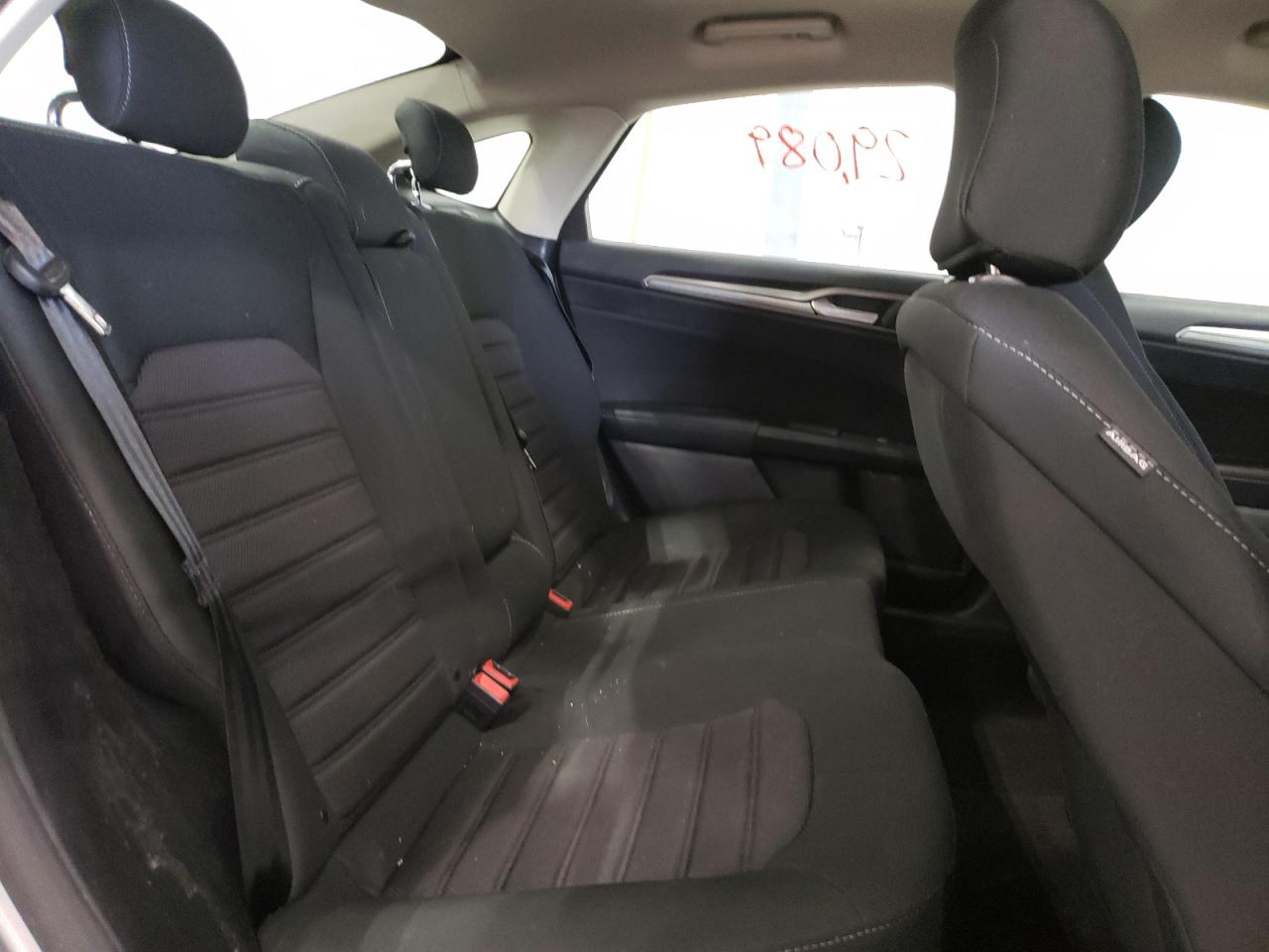 Photo 6 from auction – 2020 FORD FUSION SE with VIN 3FA6P0HD1LR170472