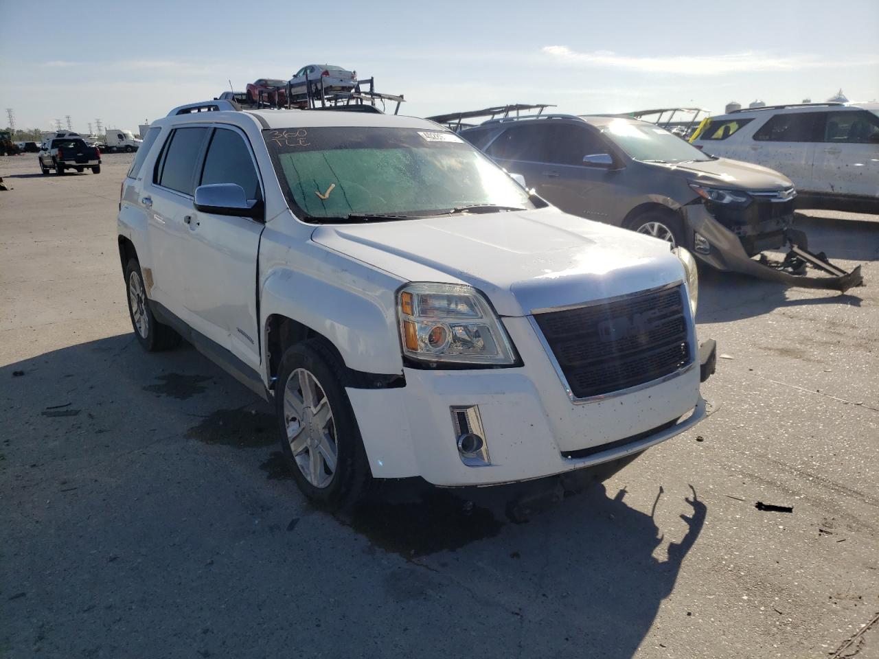 GMC TERRAIN 2010 with VIN 2CTALHEWXA6400944 - Photo from auction