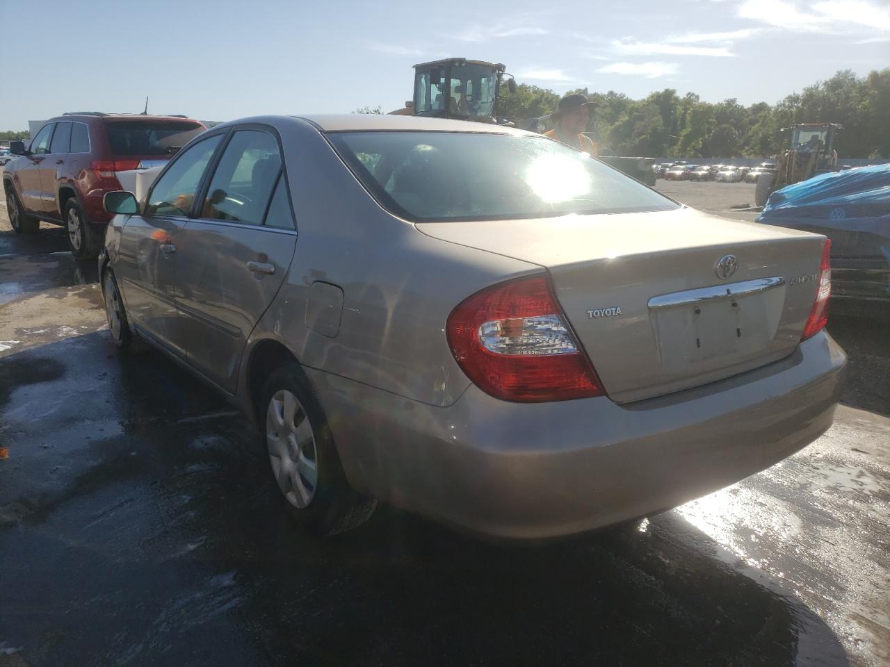 Photo 3 from auction – 2003 TOYOTA CAMRY LE with VIN 4T1BE32K43U773234