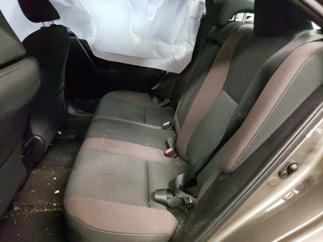 Photo 6 from auction – 2018 TOYOTA COROLLA L with VIN 2T1BURHEXJC021480