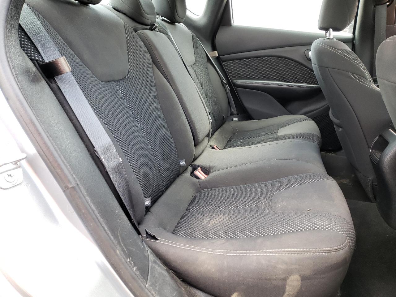 Photo 6 from auction – 2016 DODGE DART SXT with VIN 1C3CDFBB3GD767271