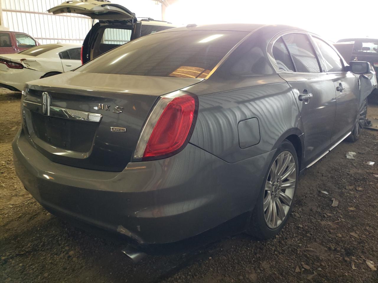 صورة رقم 4 من المزاد - 2011 LINCOLN MKS مع VIN 1LNHL9DR7BG600561