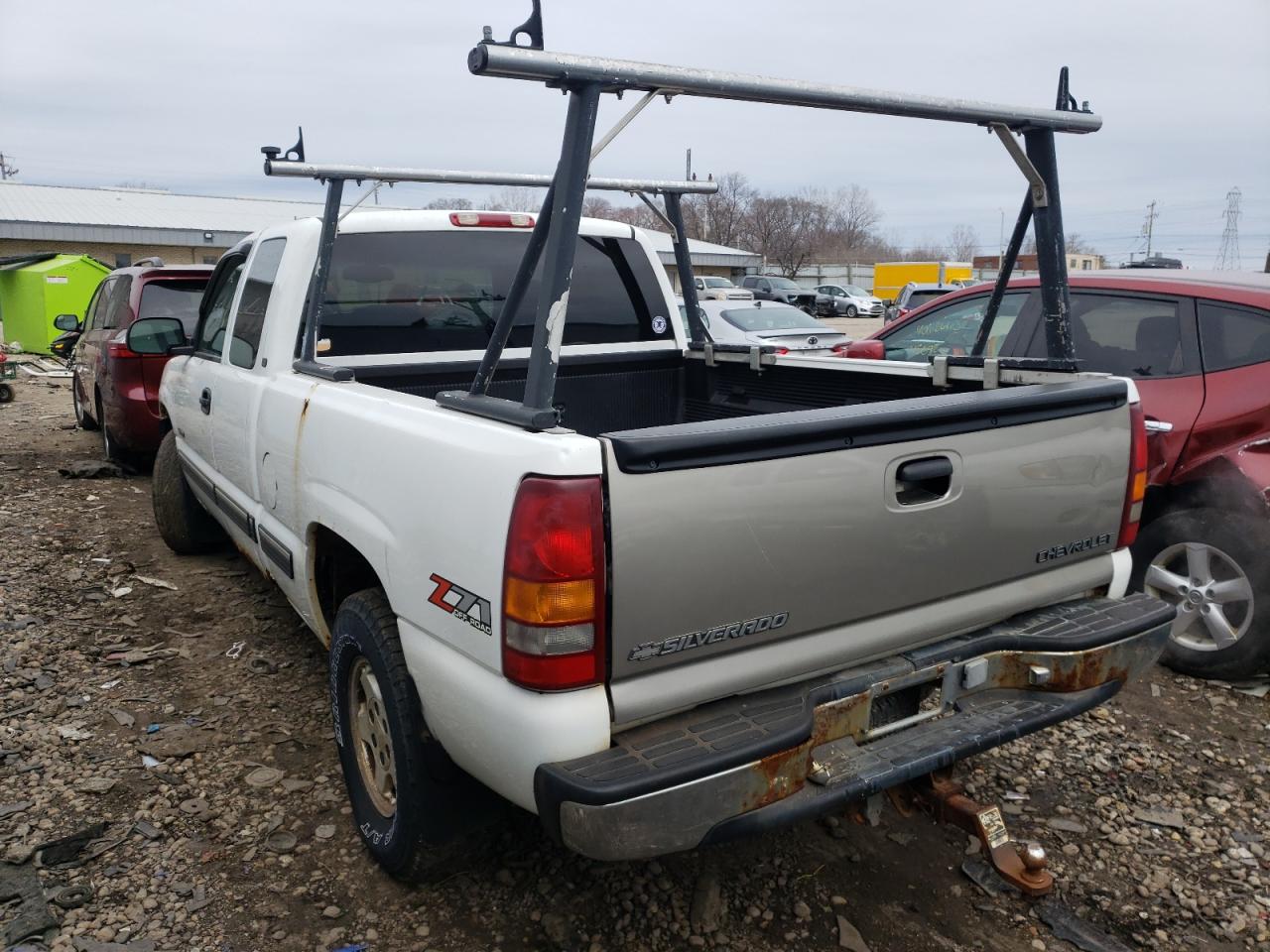 Photo 3 from auction – 2001 CHEVROLET SILVERADO with VIN 2GCEK19T311288430