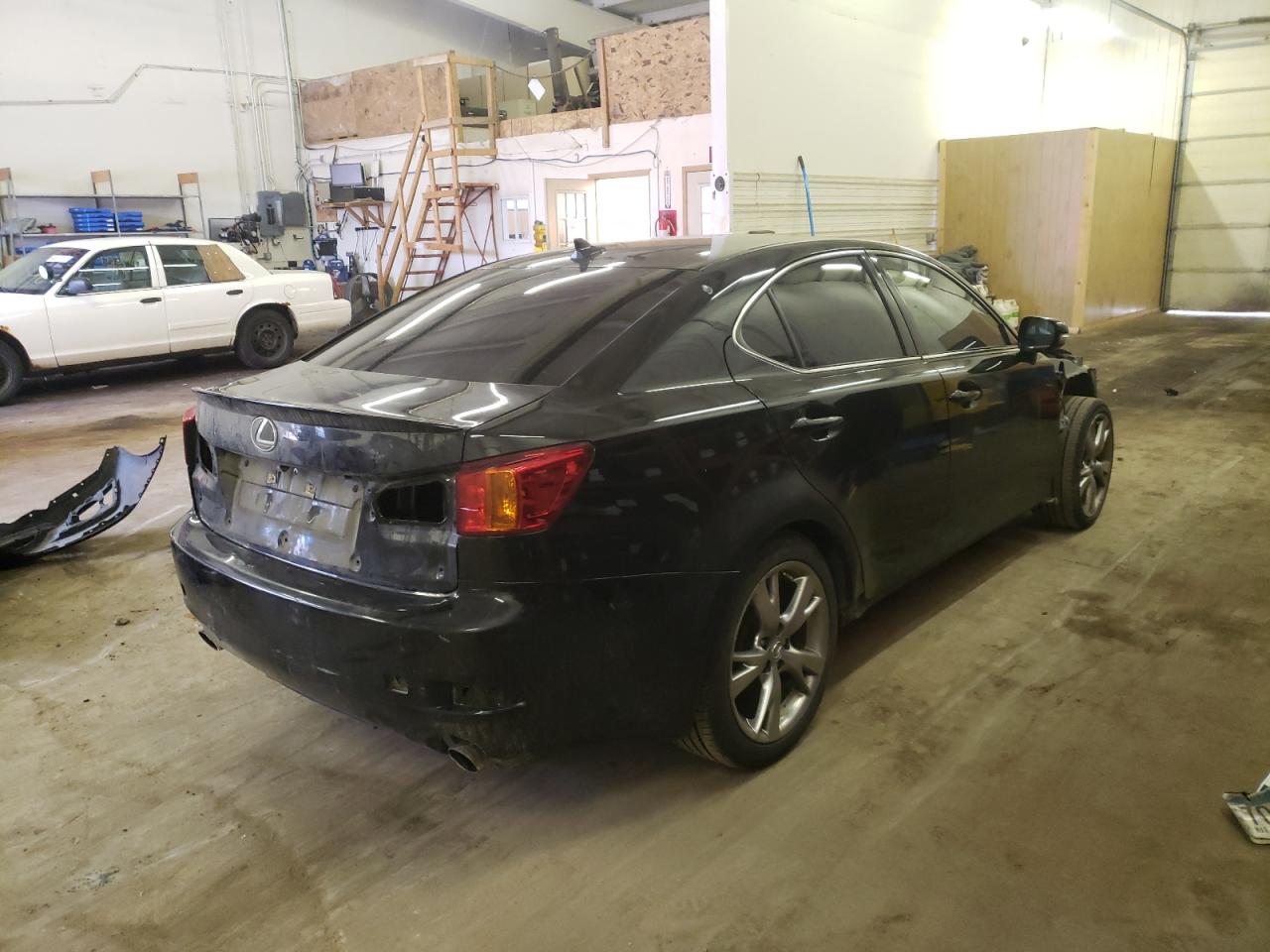 Photo 4 from auction – 2010 LEXUS IS 250 with VIN JTHBF5C21A5120796