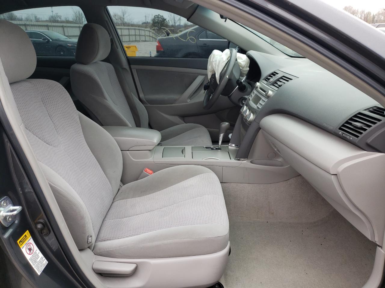 Фото 5 с аукциона – 2011 TOYOTA CAMRY BASE с VIN 4T1BF3EK0BU211628