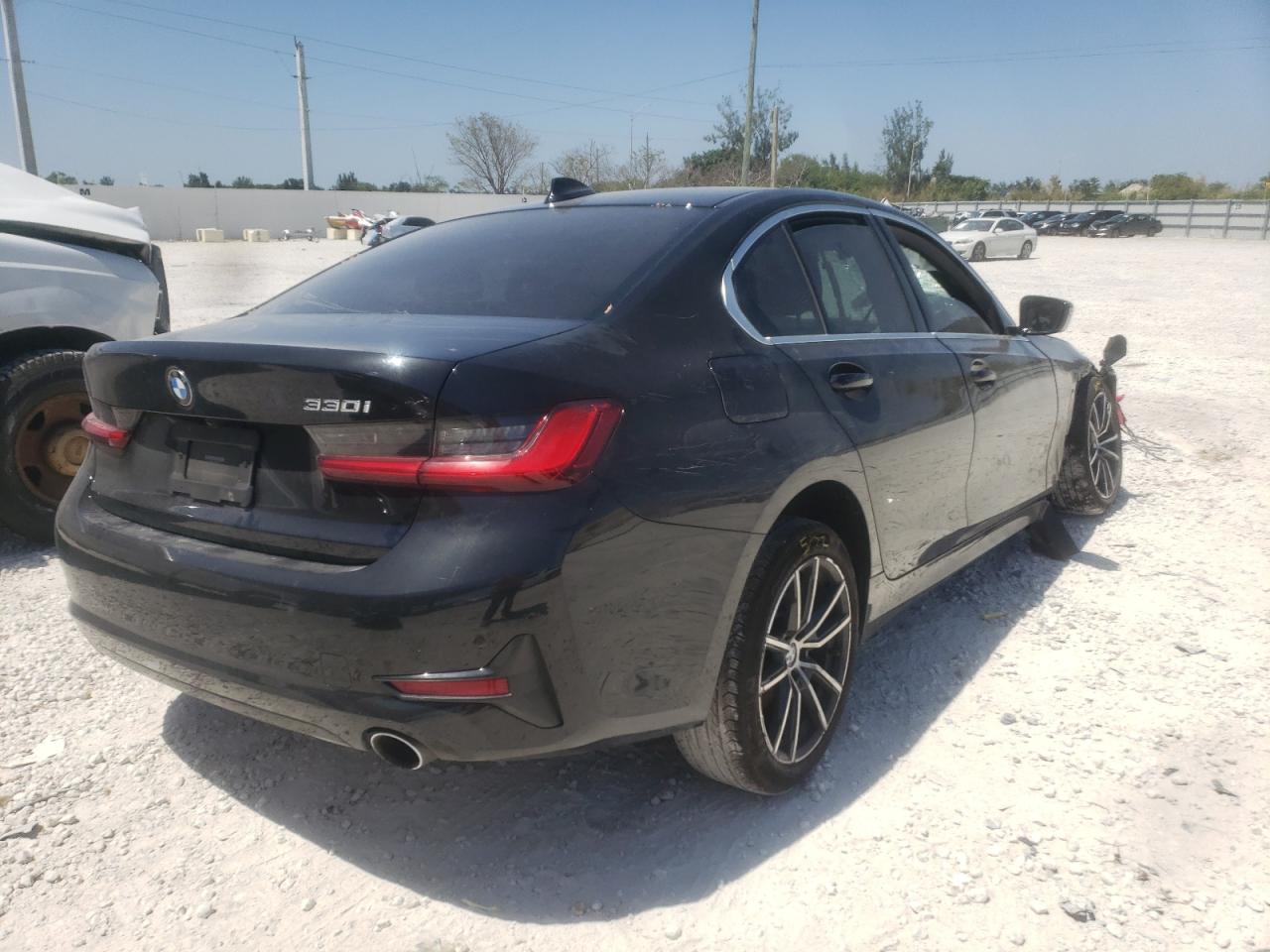 Photo 4 from auction – 2021 BMW 330I with VIN 3MW5R1J07M8C07977