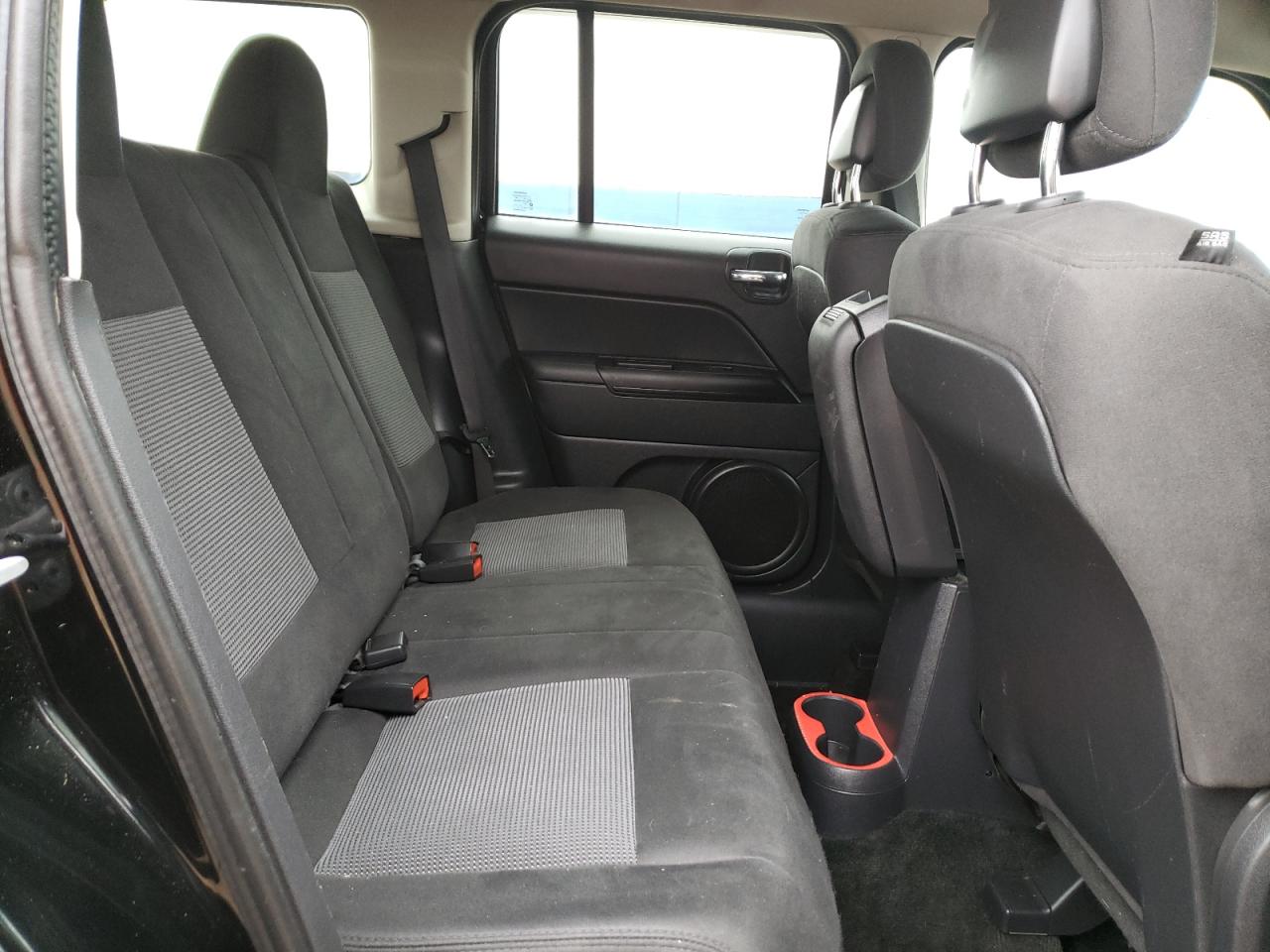 Photo 6 from auction – 2014 JEEP PATRIOT LA with VIN 1C4NJRFB2ED649671