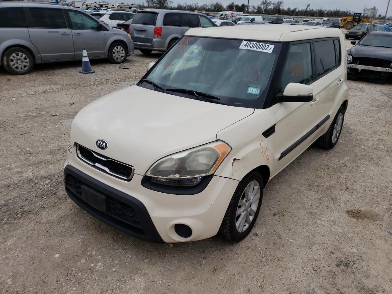 Photo 2 from auction – 2013 KIA SOUL + with VIN KNDJT2A63D7557217