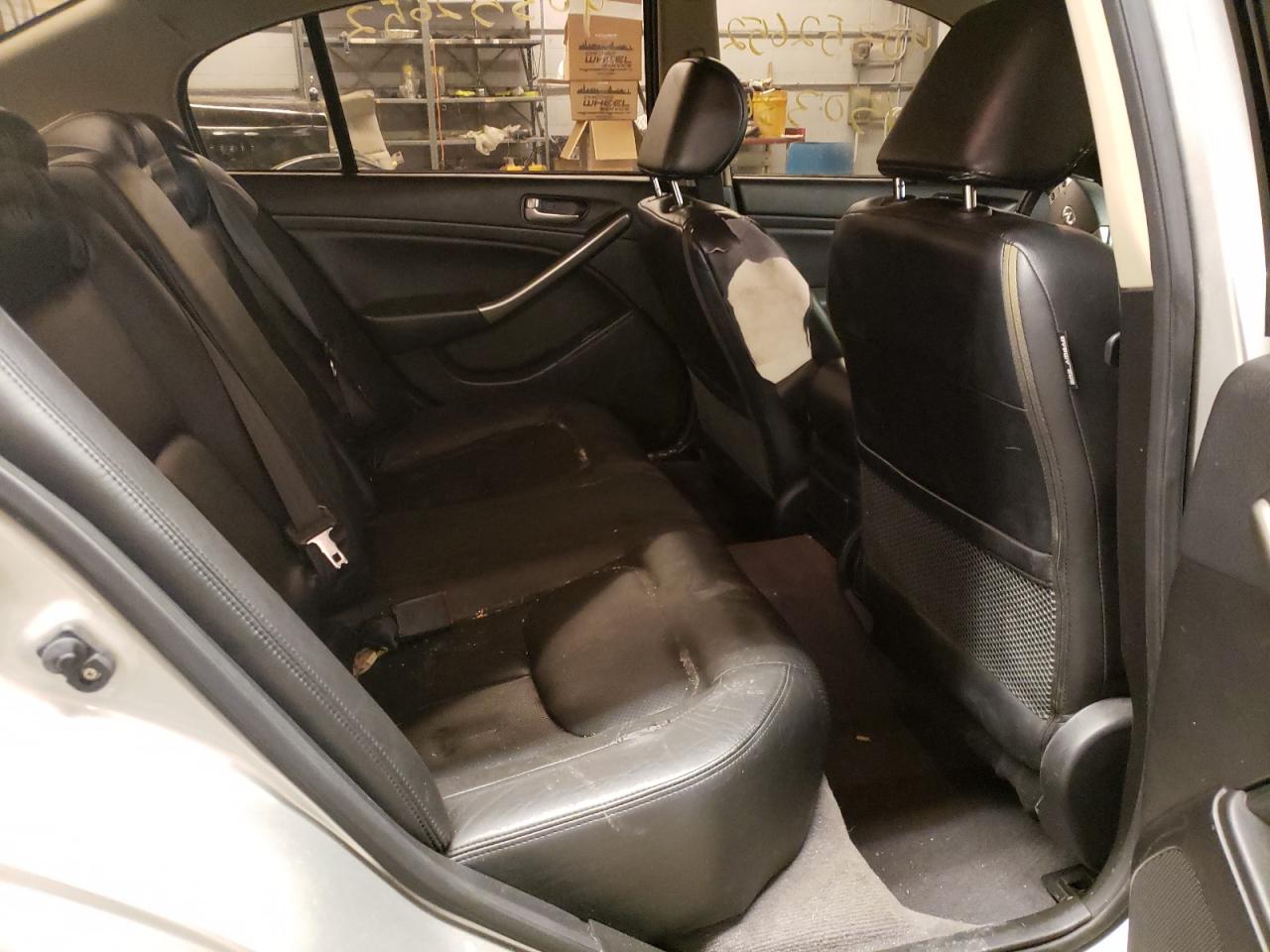 Photo 6 from auction – 2004 INFINITI G35 with VIN JNKCV51E24M609254