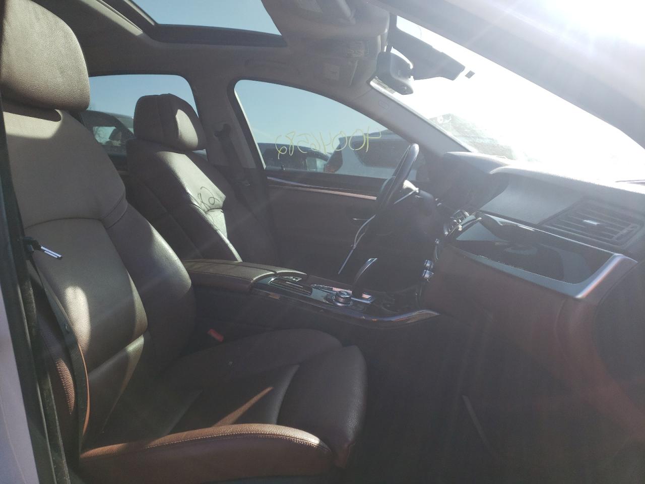 Photo 5 from auction – 2011 BMW 535 XI with VIN WBAFU7C56BC869621