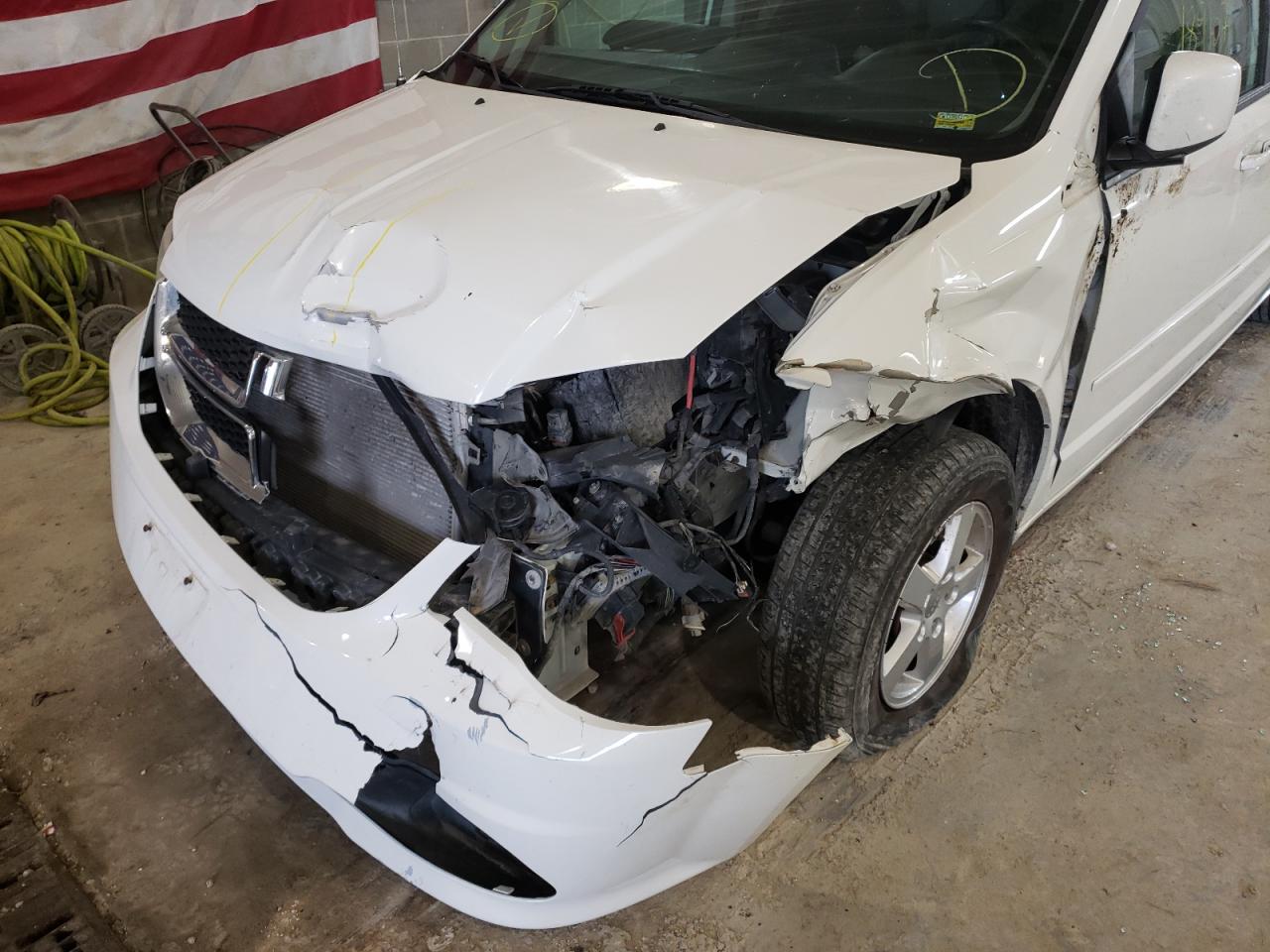 Photo 9 from auction – 2013 DODGE GRAND CARA with VIN 2C4RDGCG3DR522906