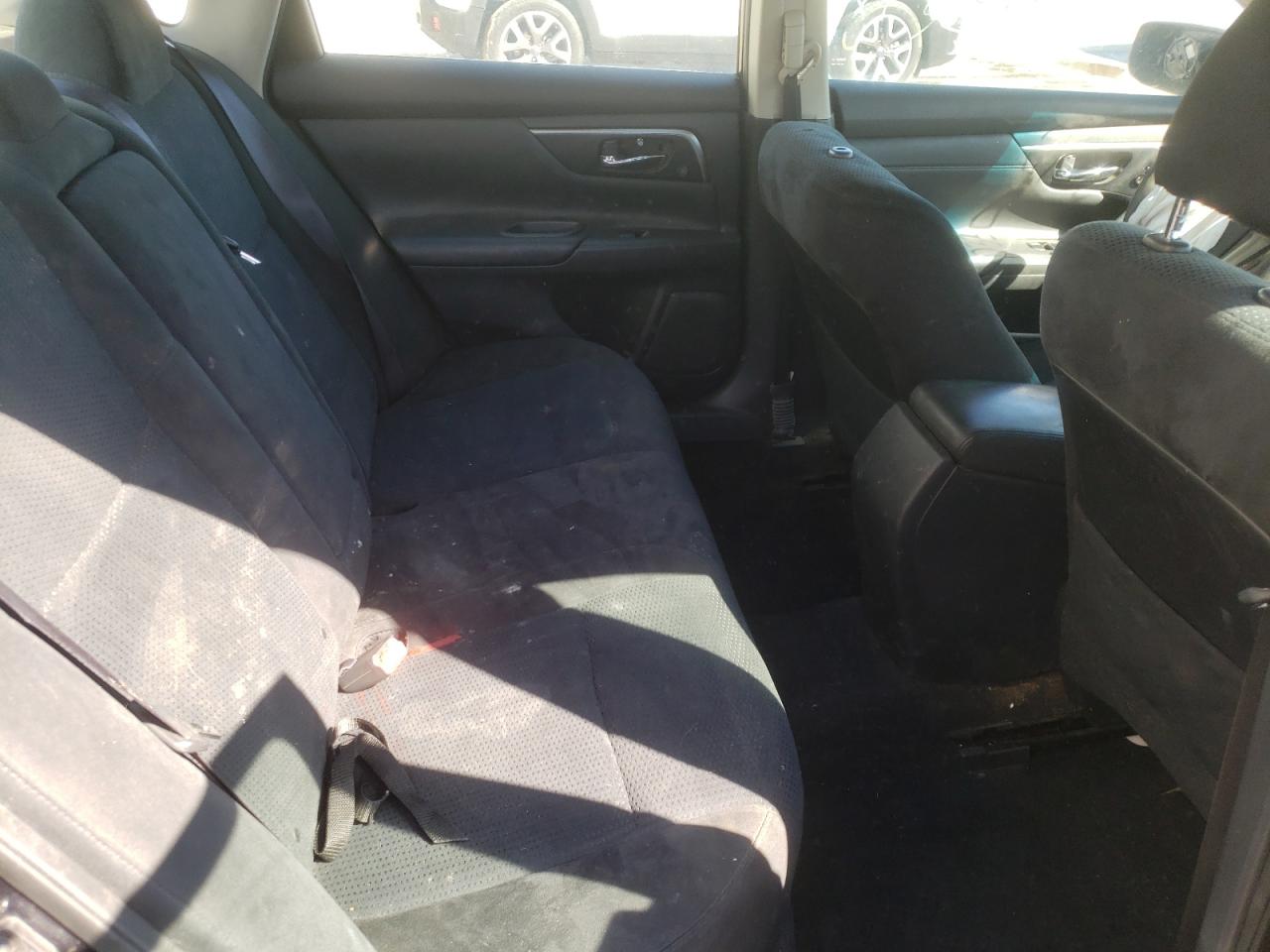 Photo 6 from auction – 2015 NISSAN ALTIMA 2.5 with VIN 1N4AL3AP5FN385016
