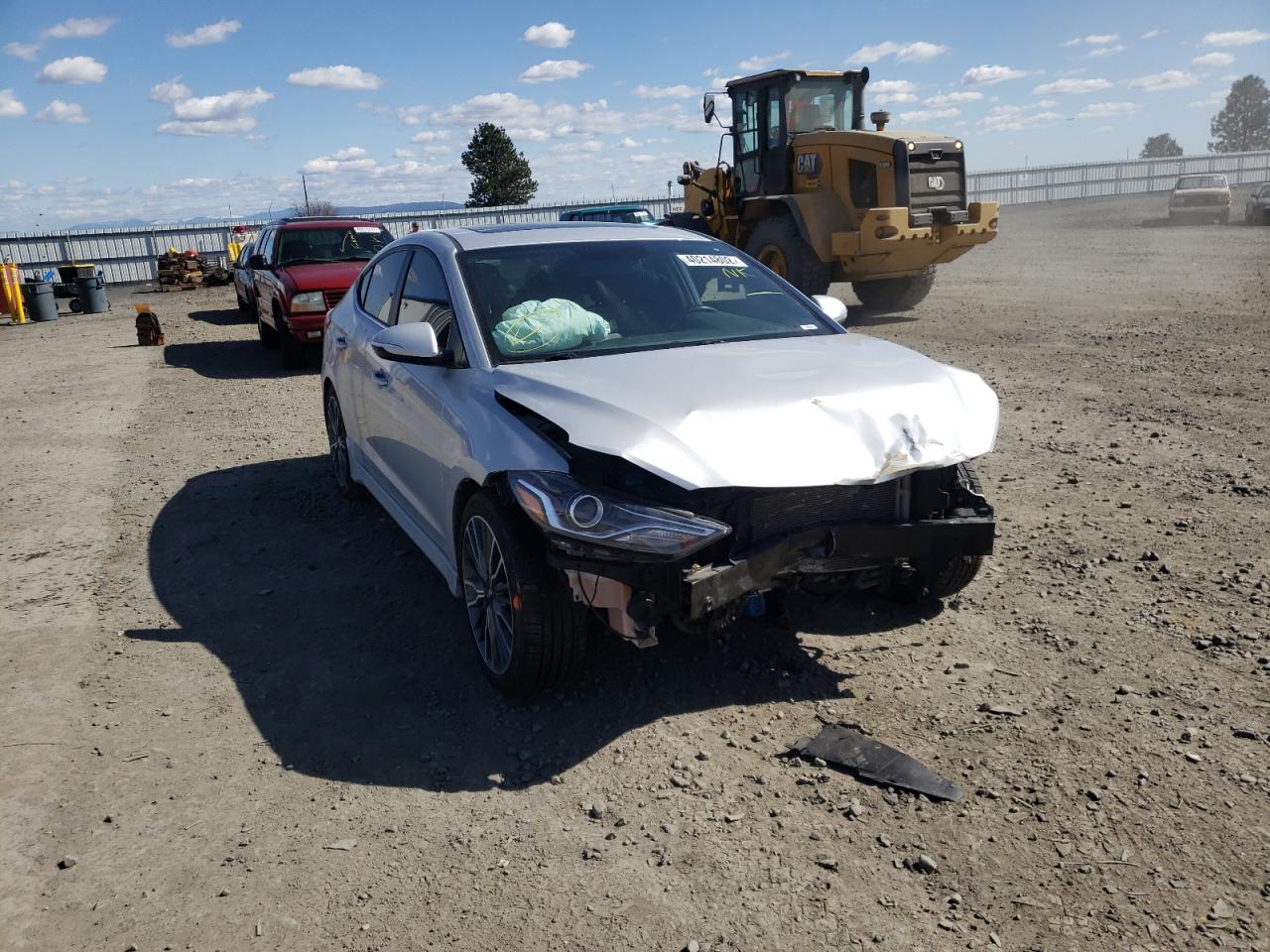 HYUNDAI ELANTRA 2018 with VIN KMHD04LB9JU503554 - Photo from auction