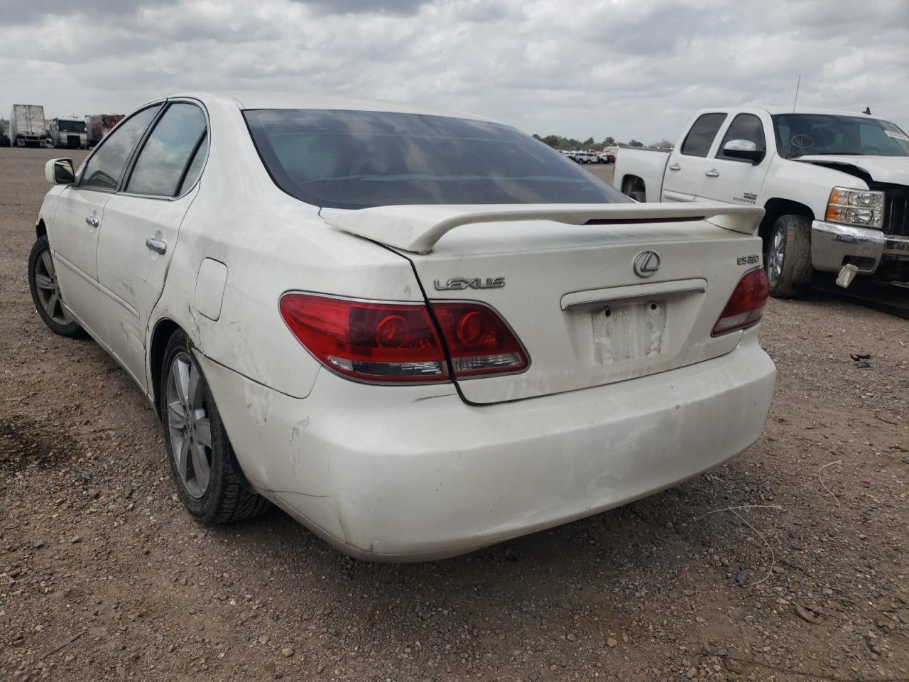 Photo 3 from auction – 2005 LEXUS ES330 with VIN JTHBA30G555061387